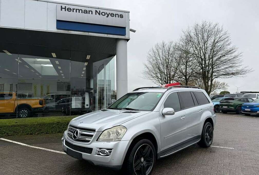 Mercedes-Benz Omgebouwd naar lichte vracht - Enkel voor professi