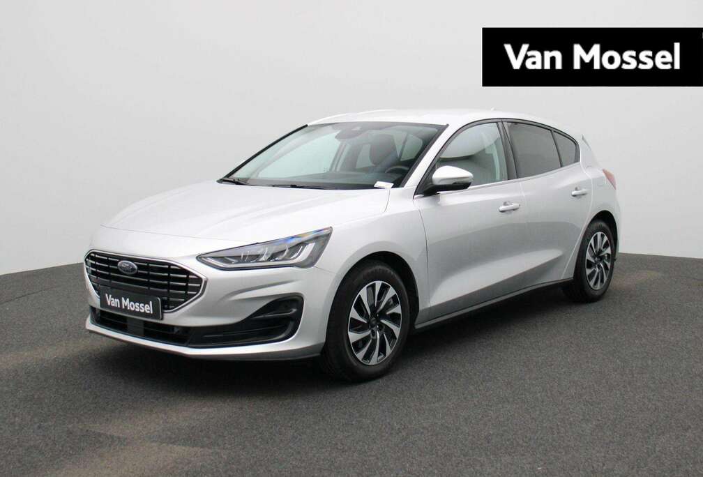 Ford 1.0 EcoBoost Hybrid Titanium  Camera  Navigatie