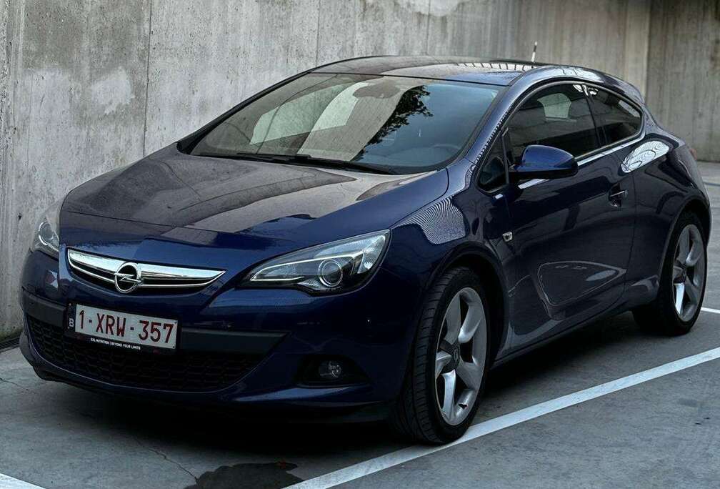 Opel GTC