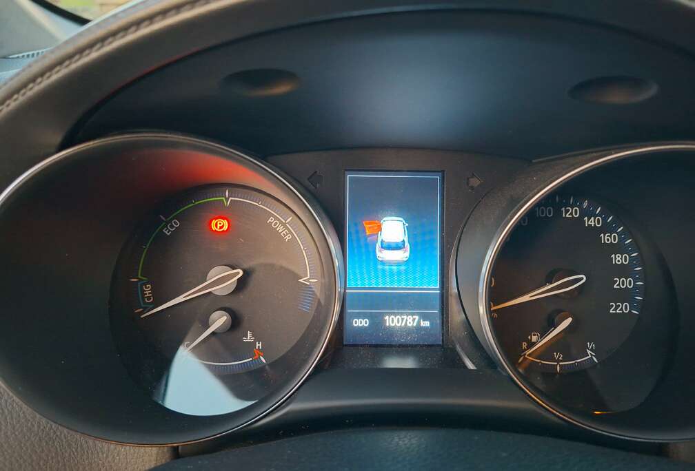 Toyota C-HR Hybrid HEV 1.8 Dynamic Mono-Tone E-CVT Dynami