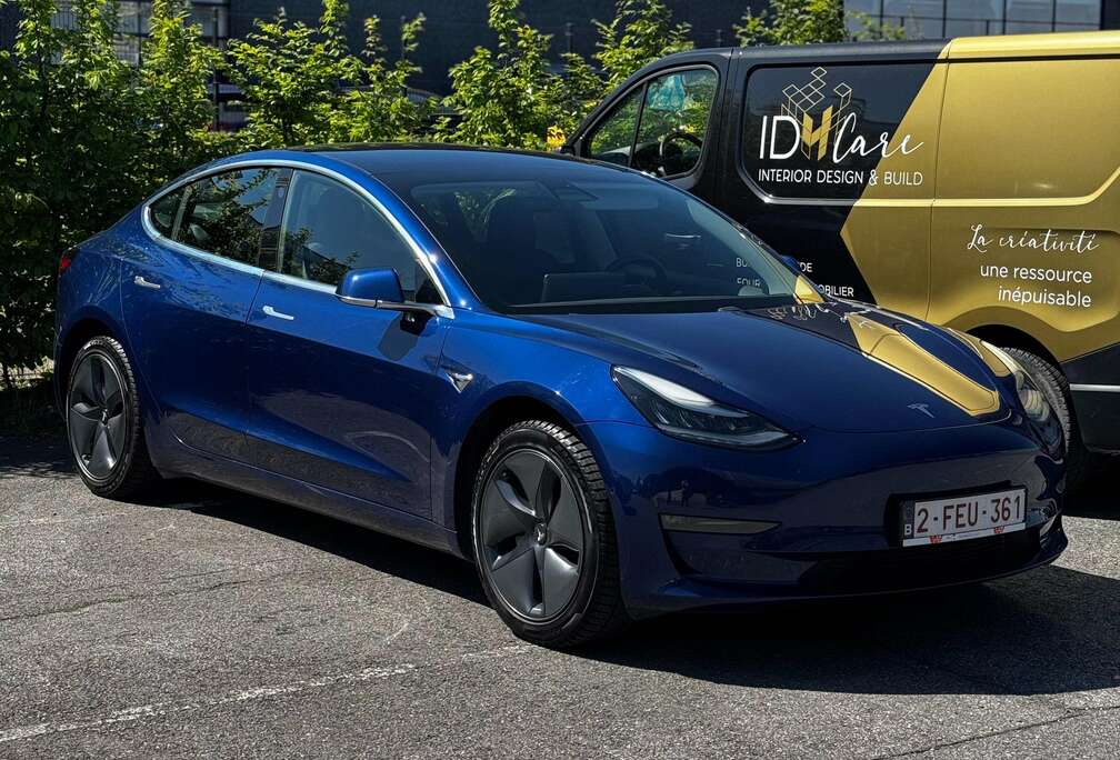 Tesla Model 3 75 kWh Long-Range Dual Motor