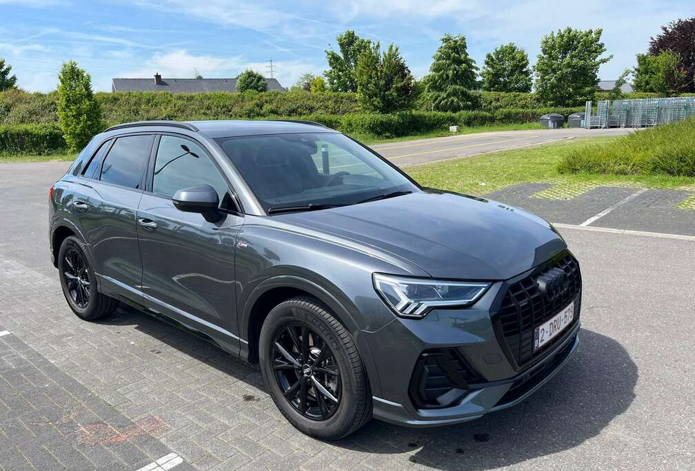 Audi 40 TFSI Quattro S line tronic