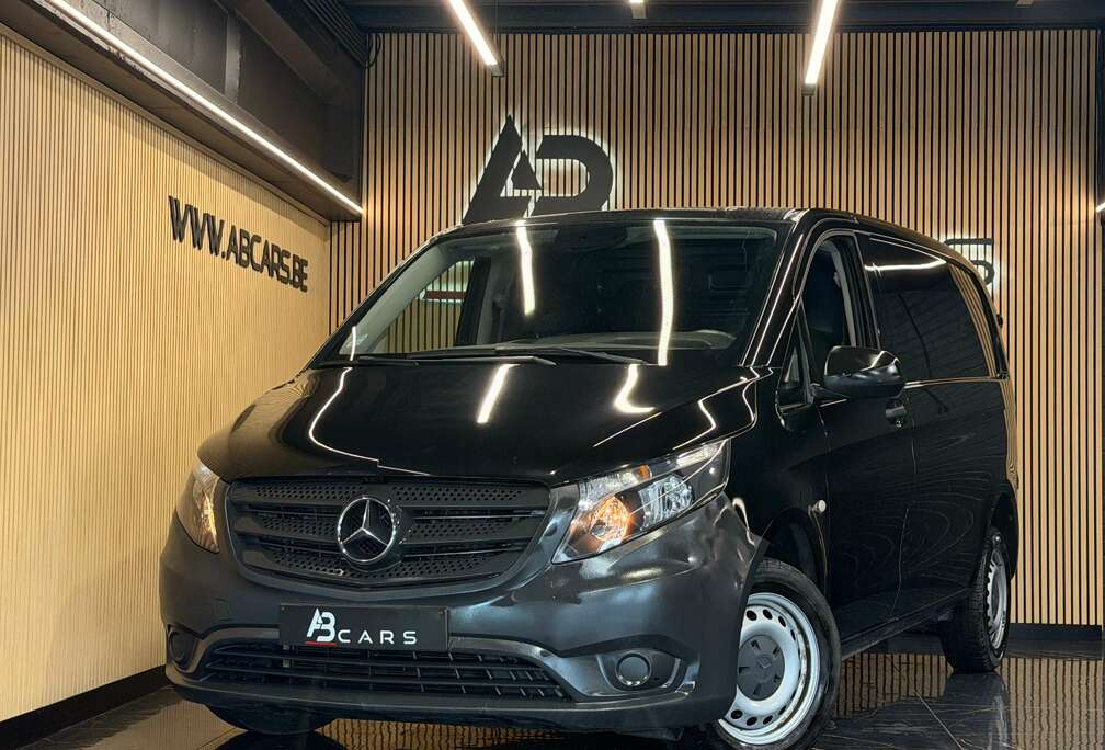 Mercedes-Benz 1.7 * UTILITAIRE 3 PLACES * GAR 12 MOIS * 1ER PROP *
