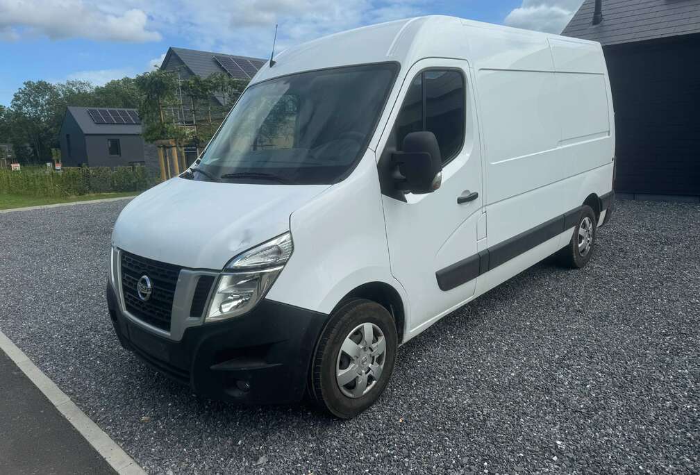 Nissan 2.3 dCi L2H3 Business S/S
