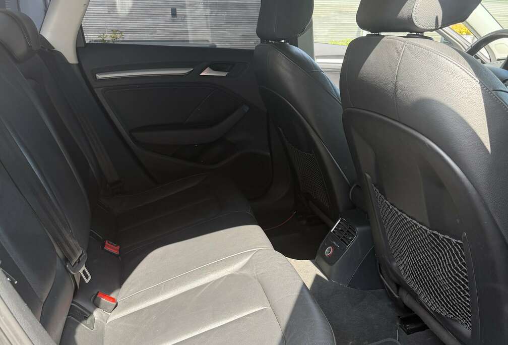Audi Sportback 1.2 TFSI Ambition S line tronic