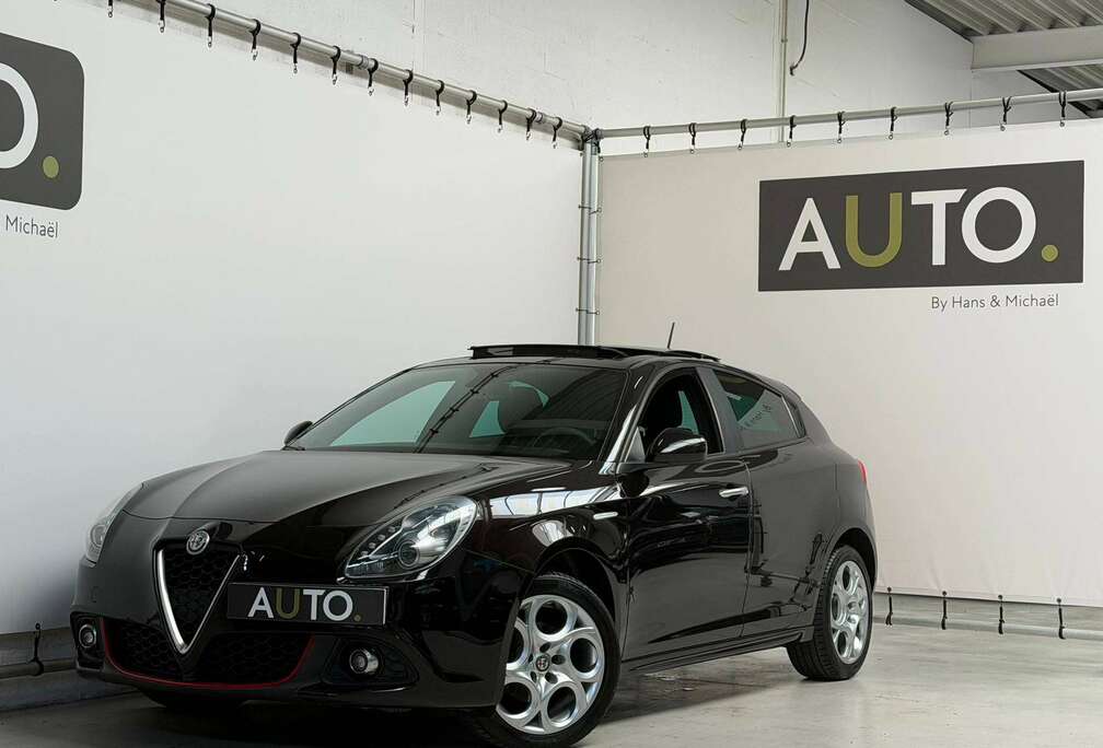 Alfa Romeo 1.4 TB Sport Collezione *PANO*NAVI*