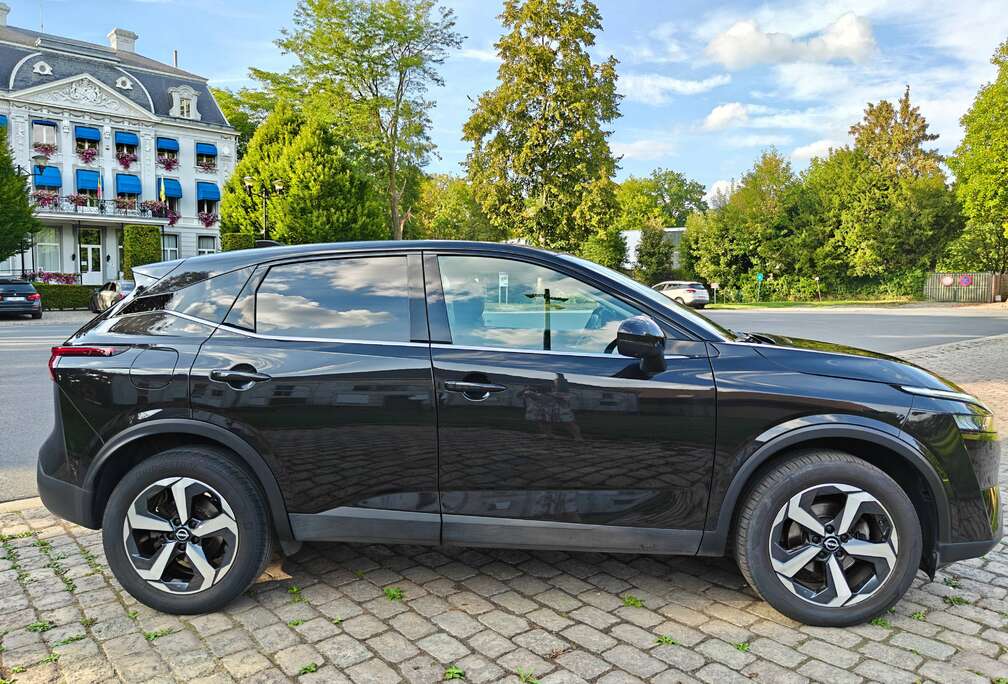 Nissan Qashqai 1.3 DIG-T N-Connecta DCT
