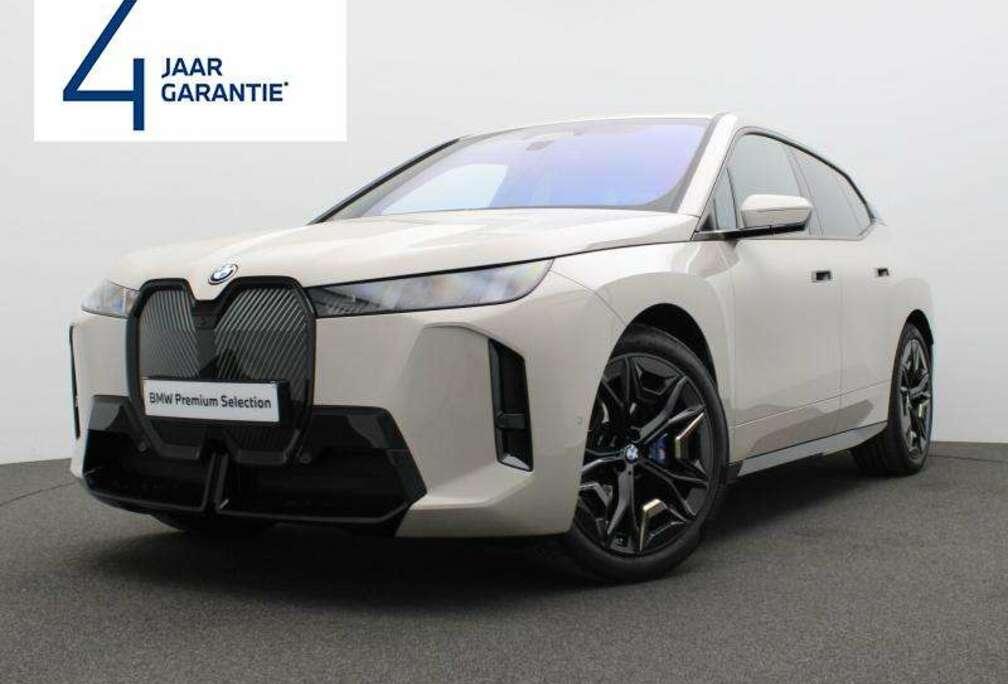 BMW XDRIVE 45 - M   SPORT - HAAK - ACC - HARMAN-KARDON