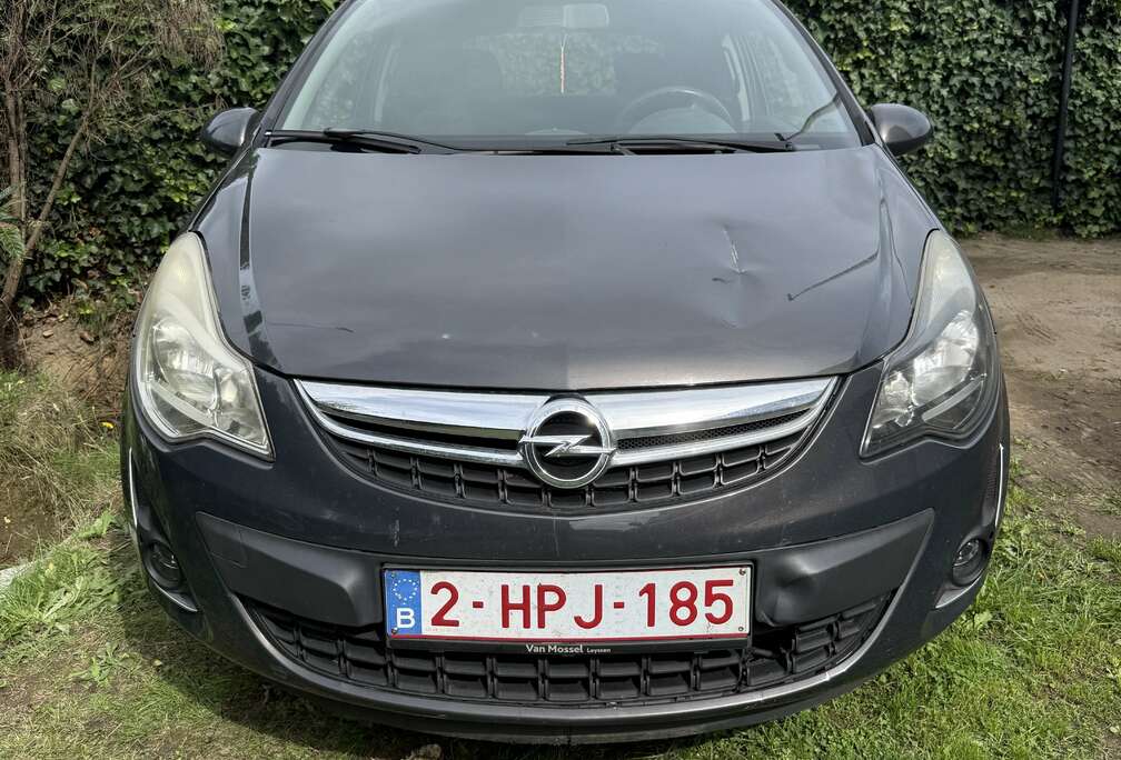 Opel Opel Corsa 1.3 Diesel 2014 Bluetooth– Start niet