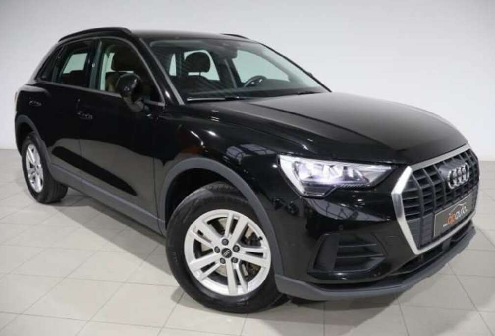 Audi Q3 45 TFSIe Sportback S tronic S line