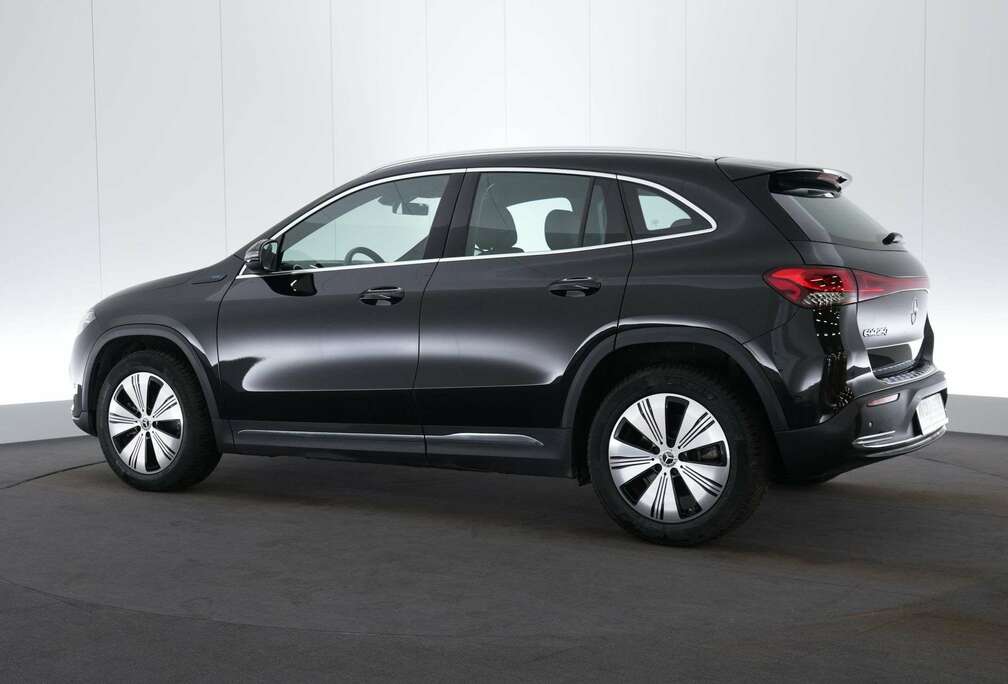 Mercedes-Benz Business Line LEDER/STOF LED GPS PDC CAM BLIS Verw