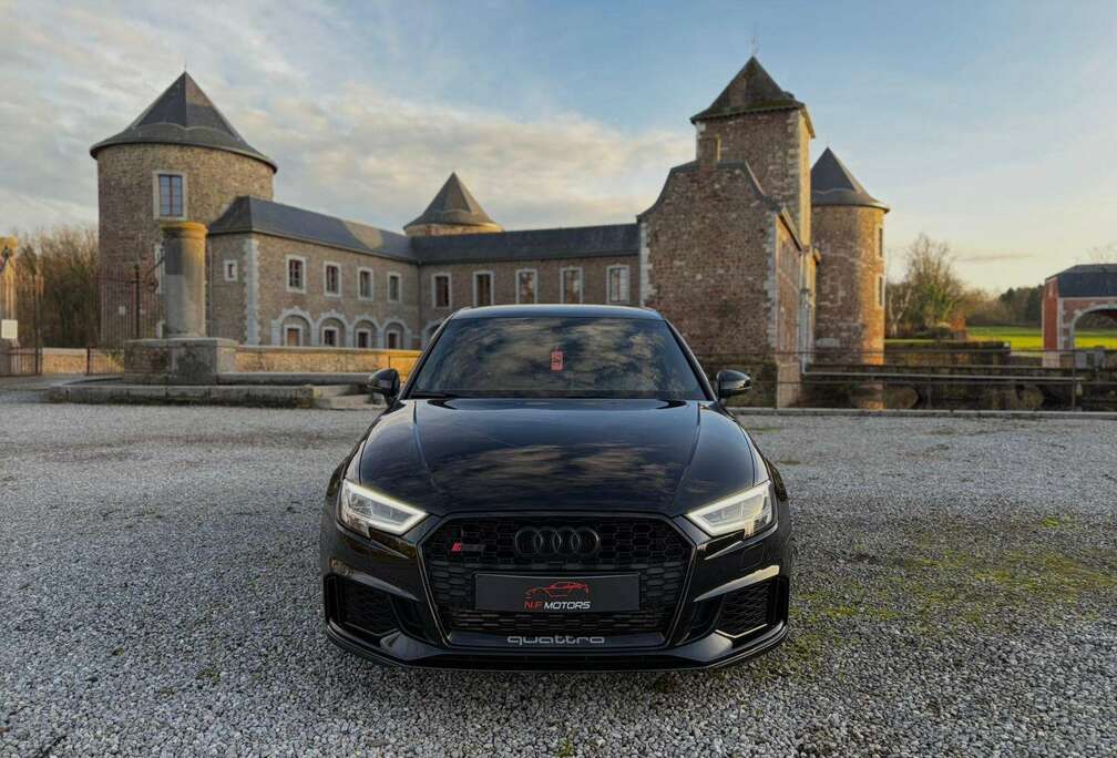 Audi RS3 Sportback 2.5 TFSI Quattro NEW NEW