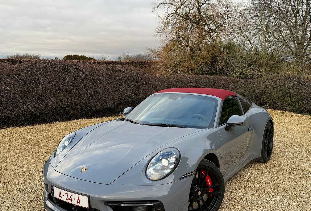 Porsche (992) 4 GTS 3.0 Bi-Turbo PDK 480 CV FULL OPTIONS