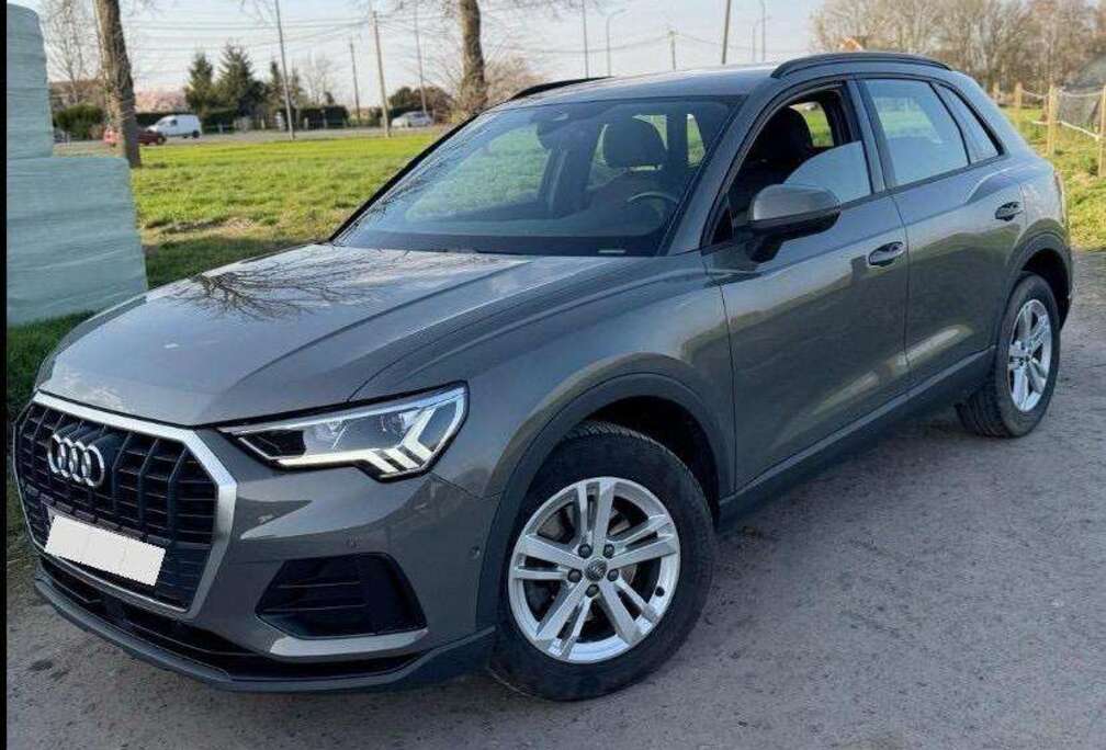Audi Q3 35 TDi S tronic