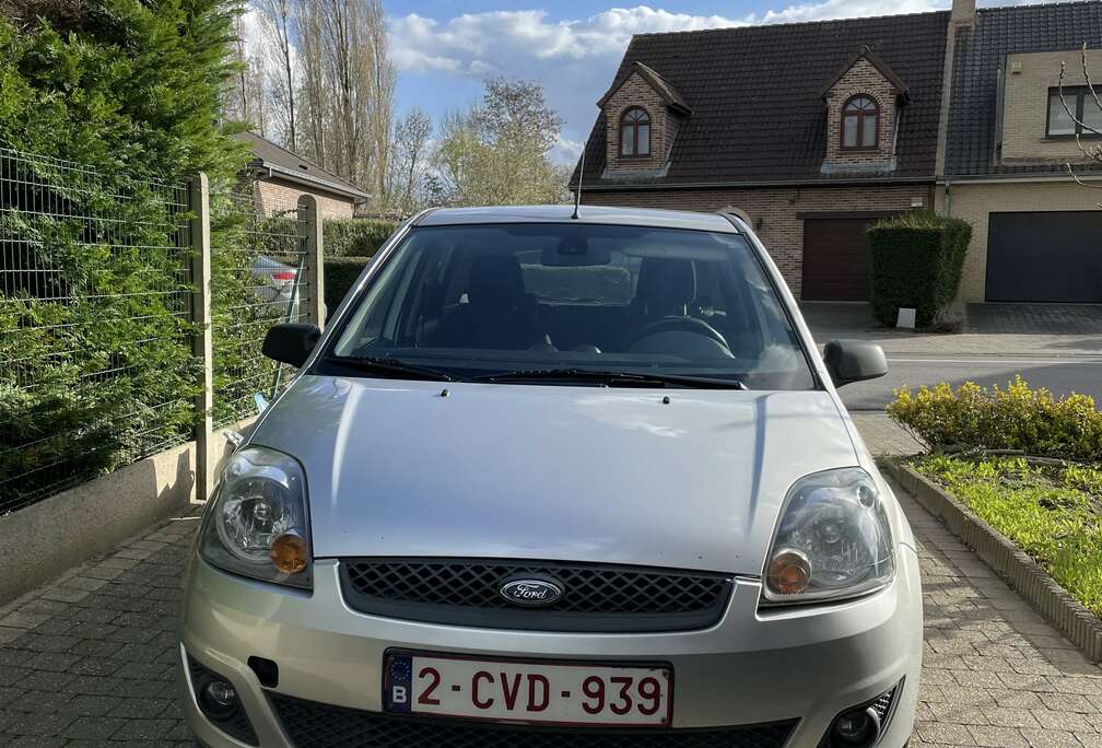 Ford 1.6i