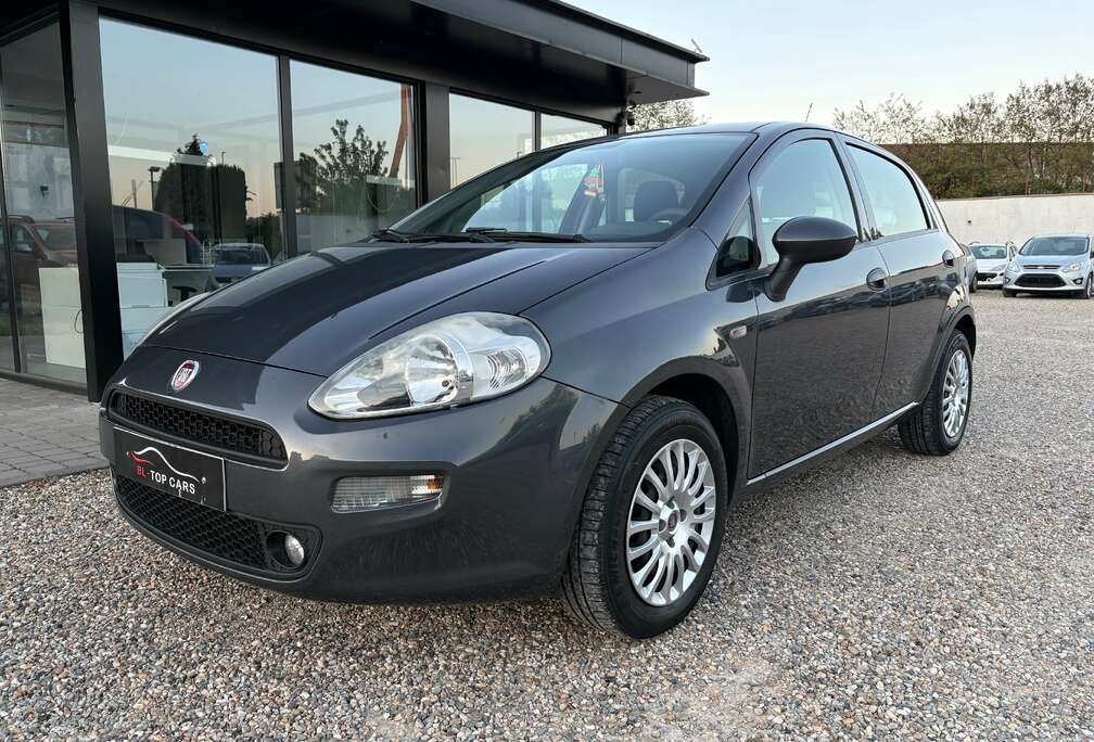 Fiat Punto 1.2i Easy ** 12 Mois De Garantie **