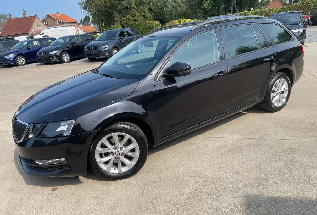 Skoda SW 1.0 TSI Ambition + GPS + Verwarmde zetels + LED