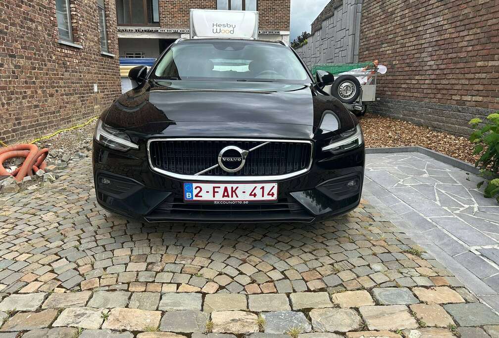 Volvo V60 2.0 D3 Momentum Pro Geartronic