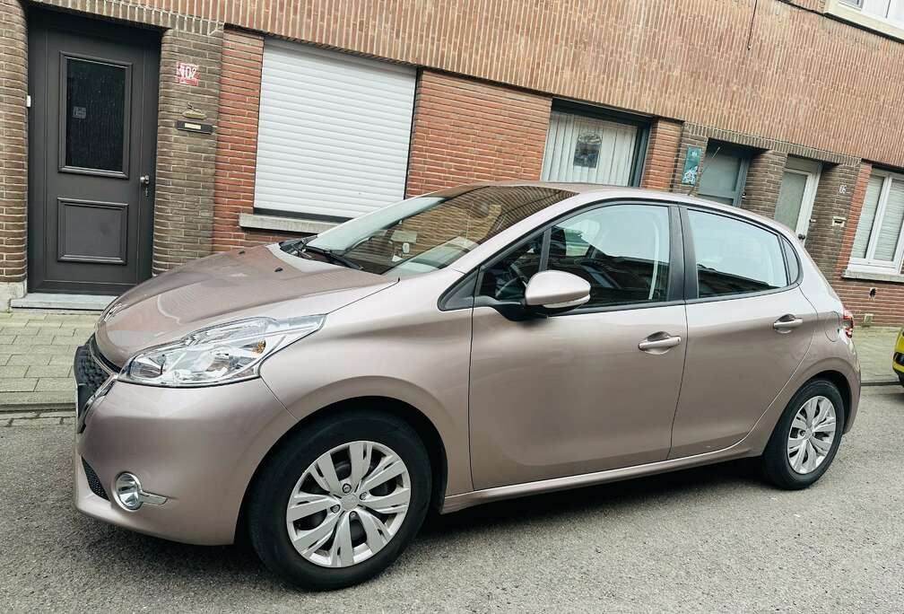 Peugeot 1.0i Active