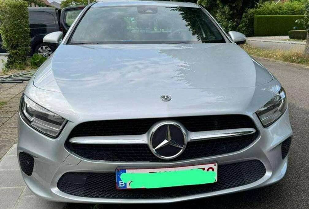 Mercedes-Benz A 180 d Business Solution AMG