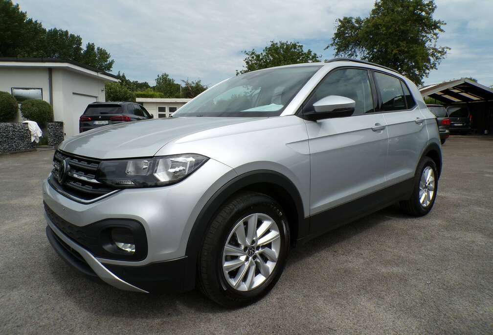 Volkswagen T-Cross 1.0 TSI Navi/Carplay/Camera/19.000km