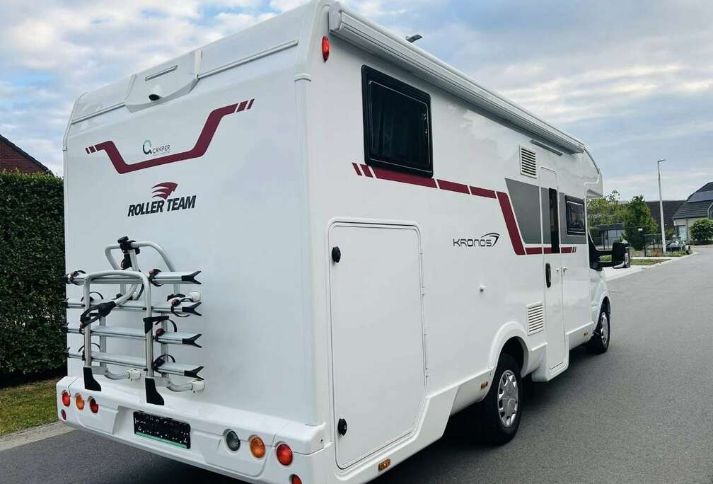 Caravans-Wohnm Rollerteam Kronos Automaat