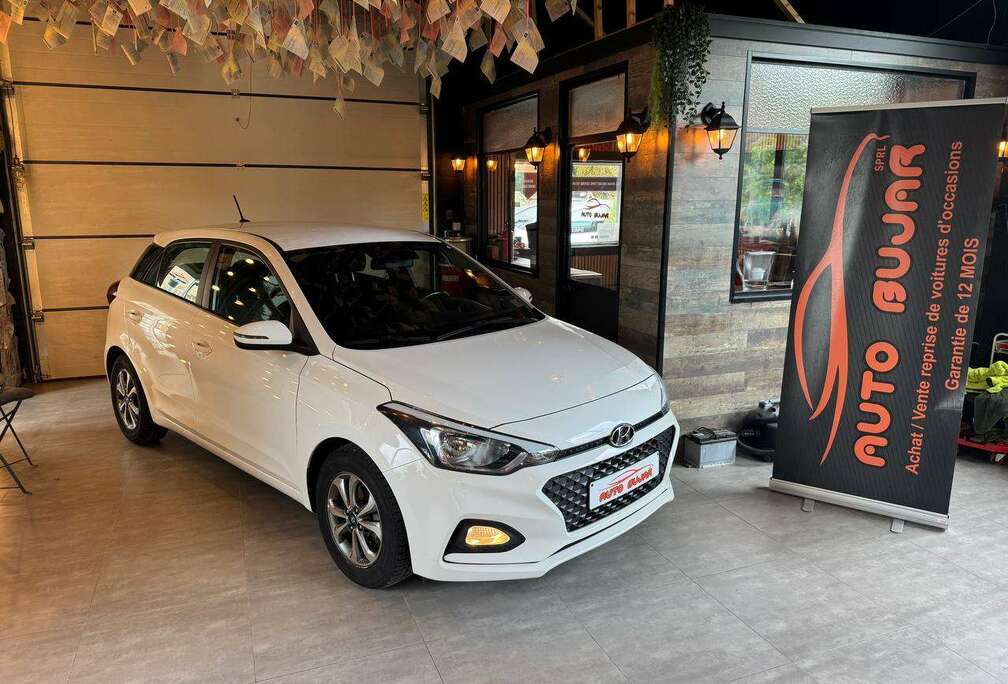 Hyundai i20 1.2i Air **CAMERA+CARPLAY+CARNET+1ER PROP**
