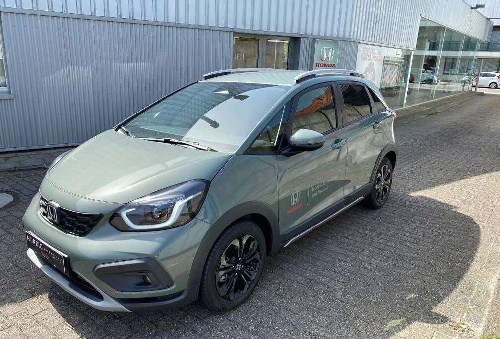 Honda Jazz e:HEV 1.5i-MMD Crosstar