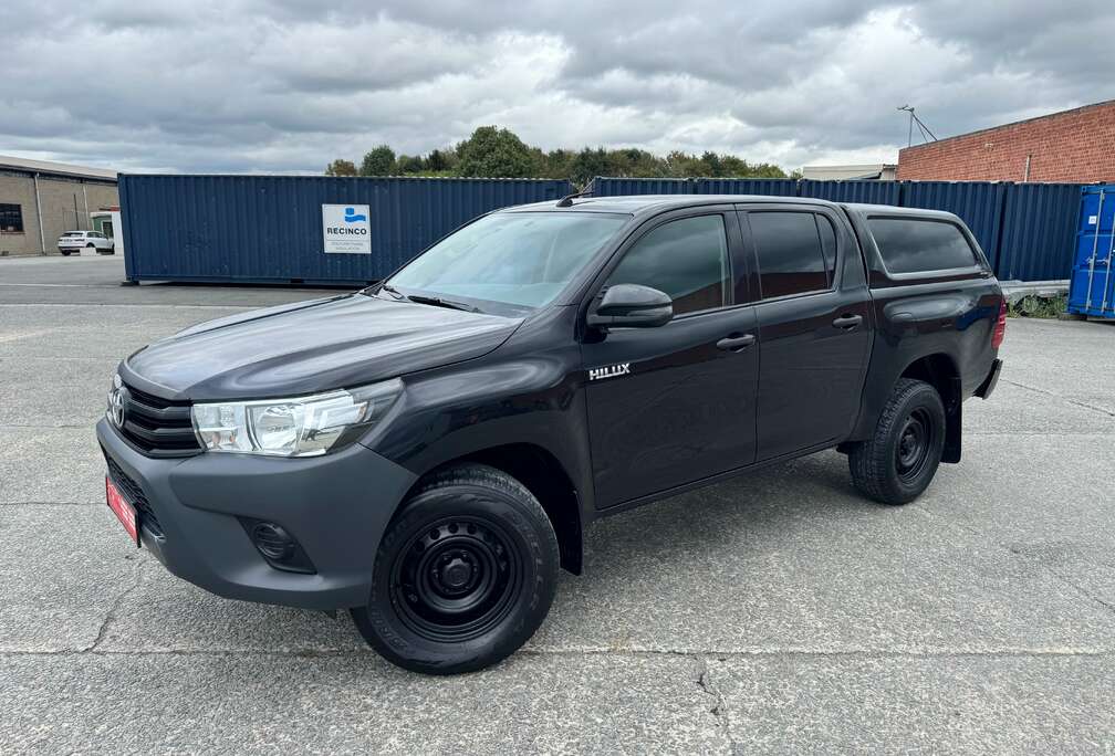 Toyota 2.4 D-4D / Manual / 4x4 / Export Afrik