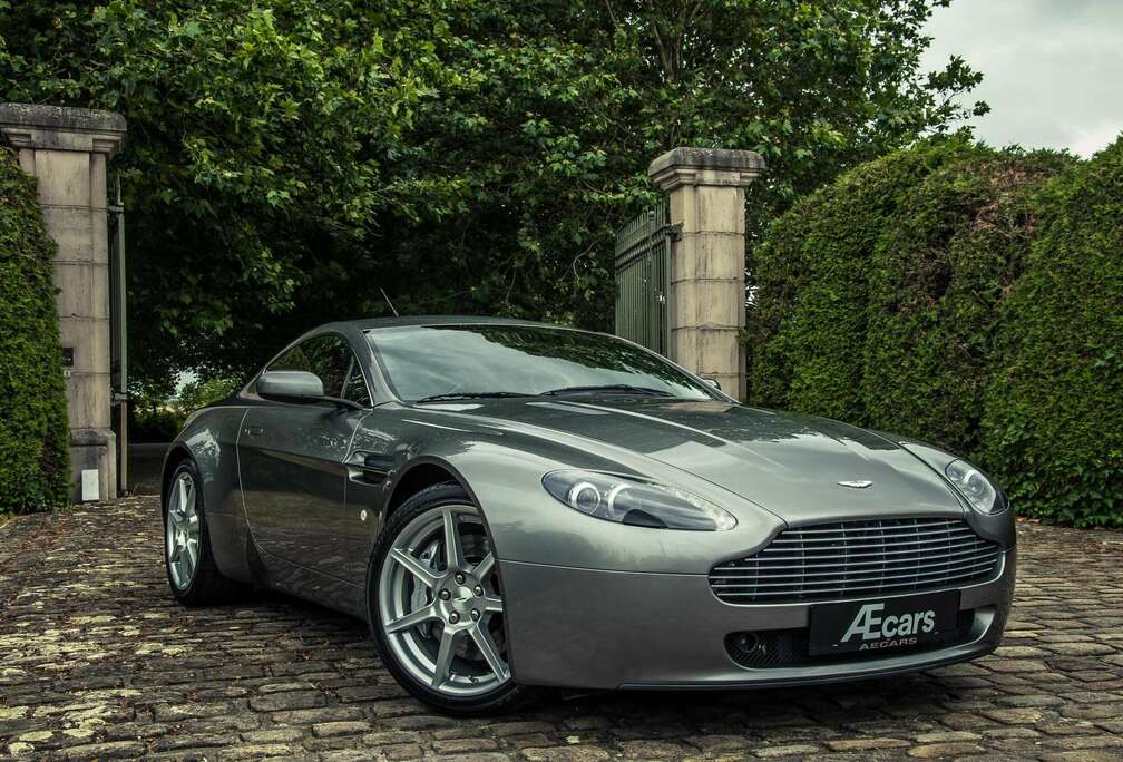 Aston Martin *** SPORTSHIFT / ONLY 20.000 KM / BELGIAN CAR ***