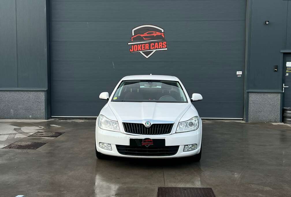 Skoda 1.6 TDI DPF DSG Navi Airco CruiseCntrl Camera