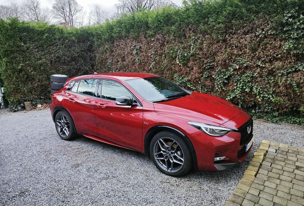 Infiniti 2.2d DCT AWD Sport