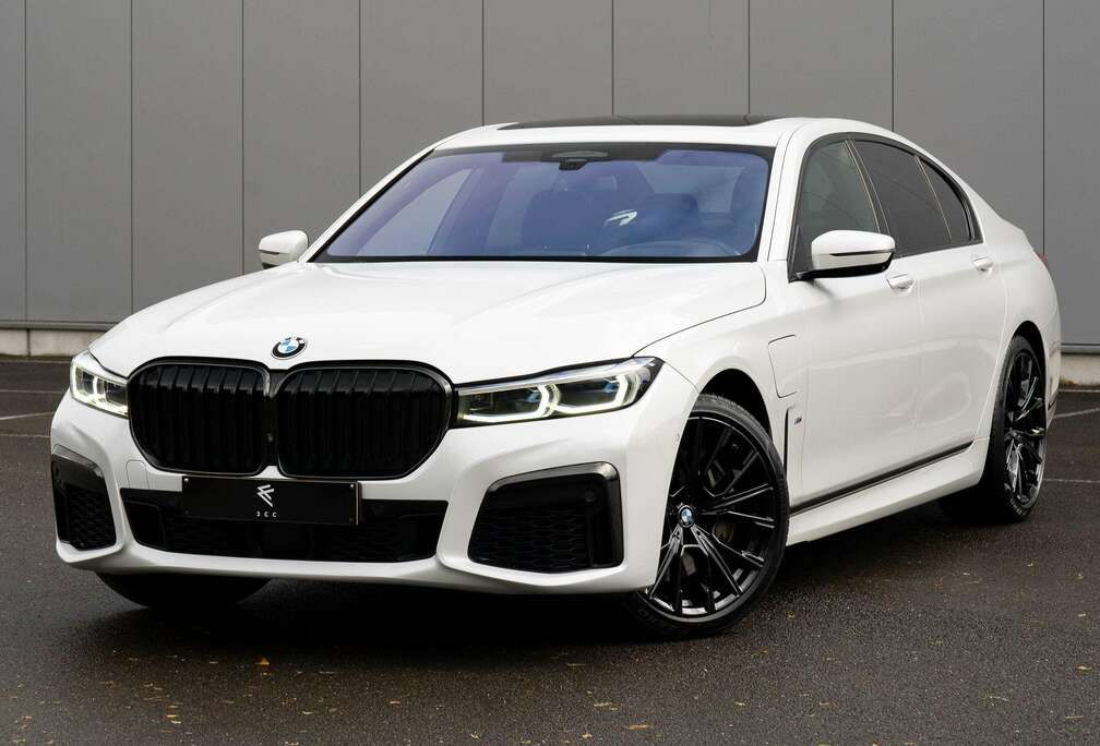 BMW e 50GRCO2/MSPORT/PANO/LASER/MASSAGE/KEYLESS/HK