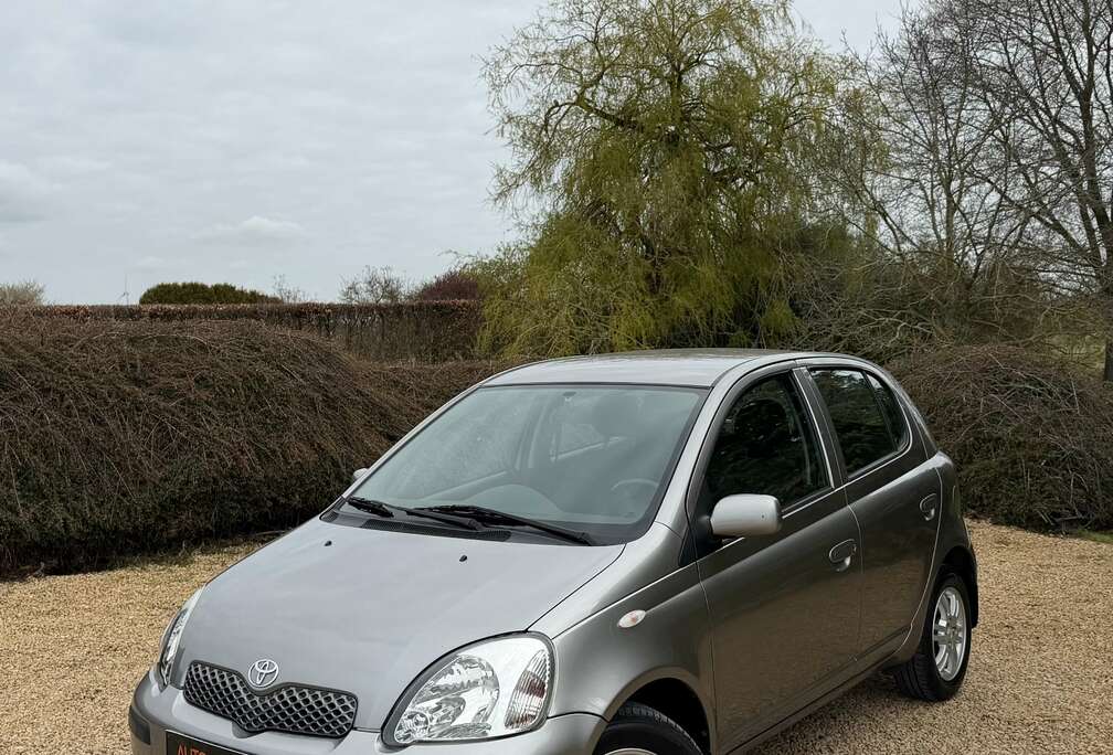 Toyota 1.0i VVT-i PREMIER PROPRIETAIRE 109.000 KM