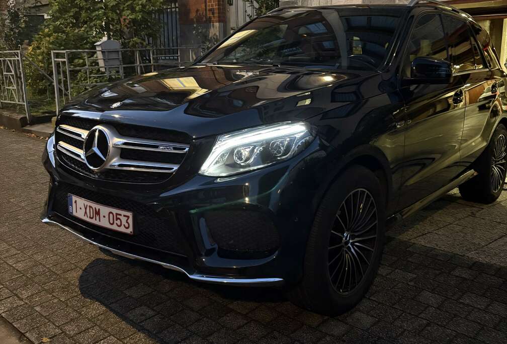 Mercedes-Benz d 4-Matic AMG PACK