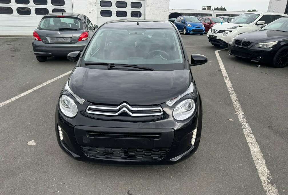 Citroen 1.0 VTi Shine (EU6.2)