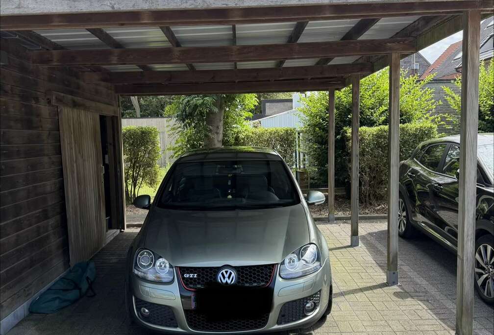 Volkswagen 2.0 Turbo 16v FSI DSG