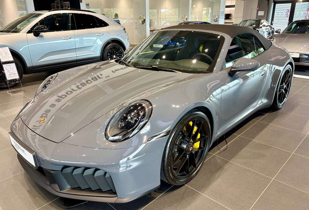 Porsche 992.2 C2 GTS Cabriolet