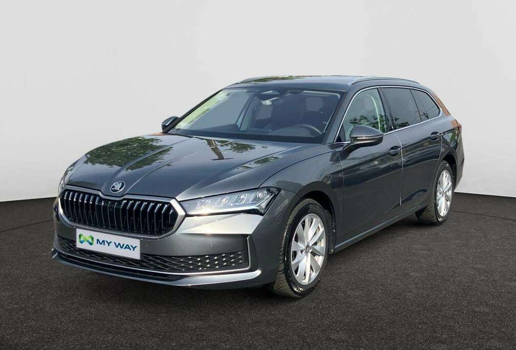 Skoda 1.5 eTSI 150pk MHEV DSG Selection verw. zetels en stuur / camera