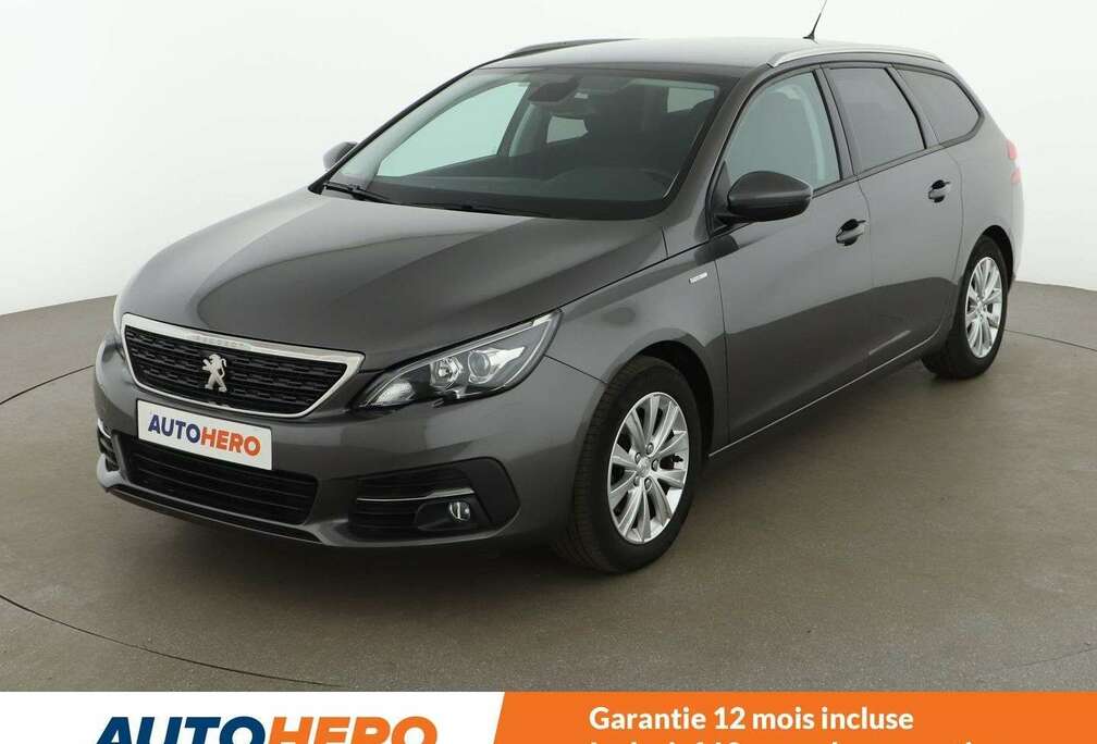 Peugeot 1.2 e-THP Style