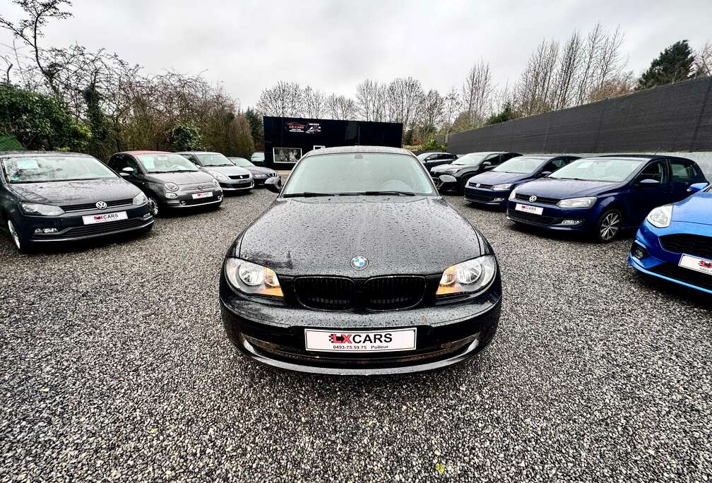 BMW 116i*jantes19*clim*full black