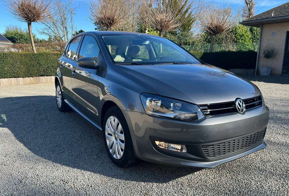 Volkswagen Polo 1.2i Comfortline 22.000 KM