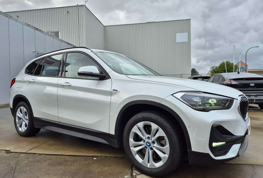 BMW PHEV 1.5iA xDrive25e / 4WD / HYBRID / 2022
