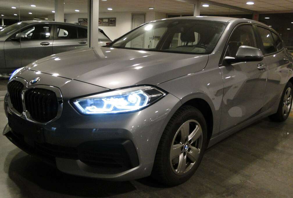 BMW 116i AUTOMAAT NAVI CARPLAY SPORT ZETELS