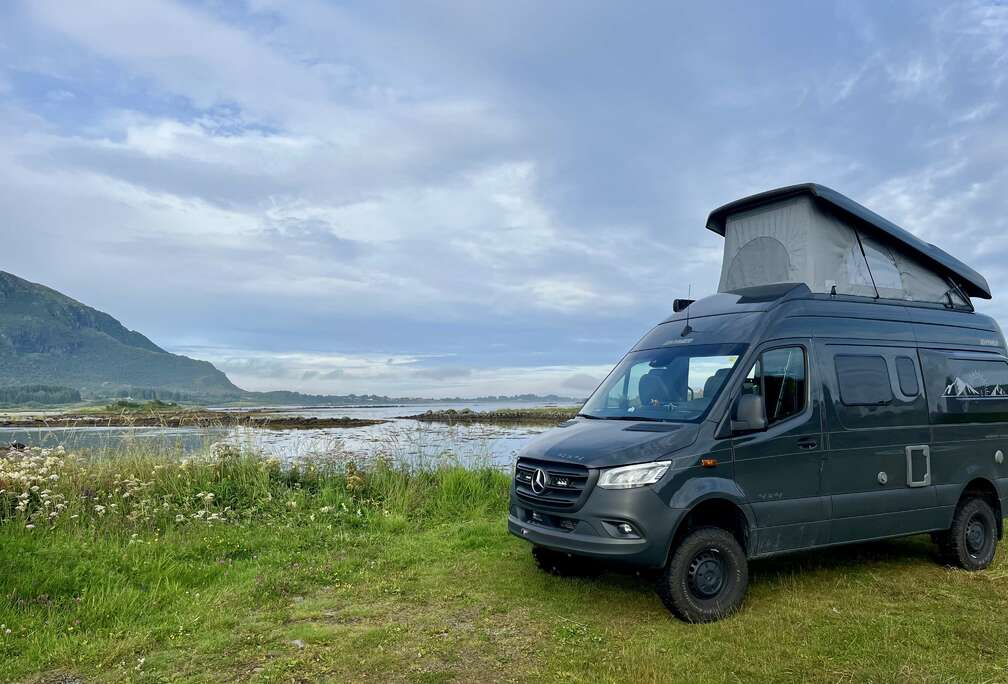 Mercedes-Benz HYMER GRAND CANYON S 4x4  Permis B - 4 Places