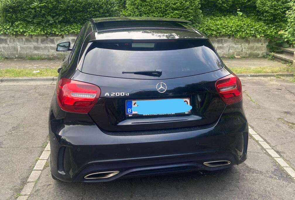Mercedes-Benz A 200 d