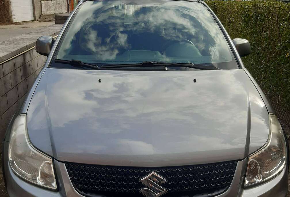 Suzuki SX4 1.5i GA