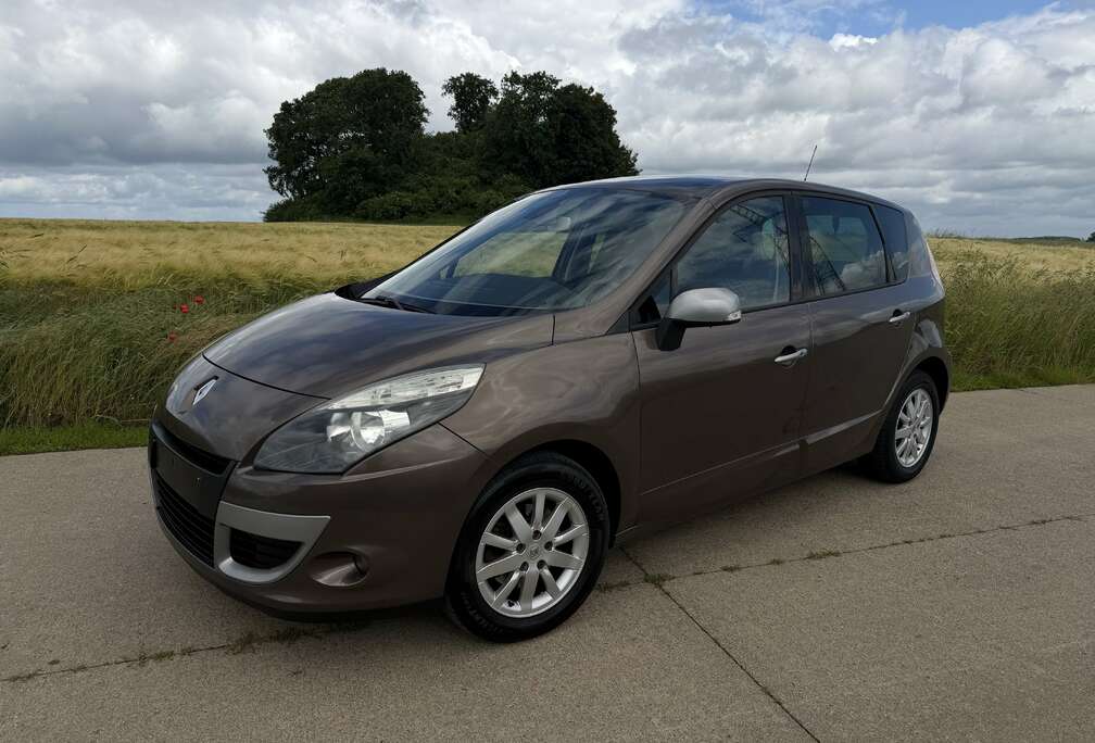 Renault 1.5 dCi Boite Auto - Toit Ouvrant - Clim