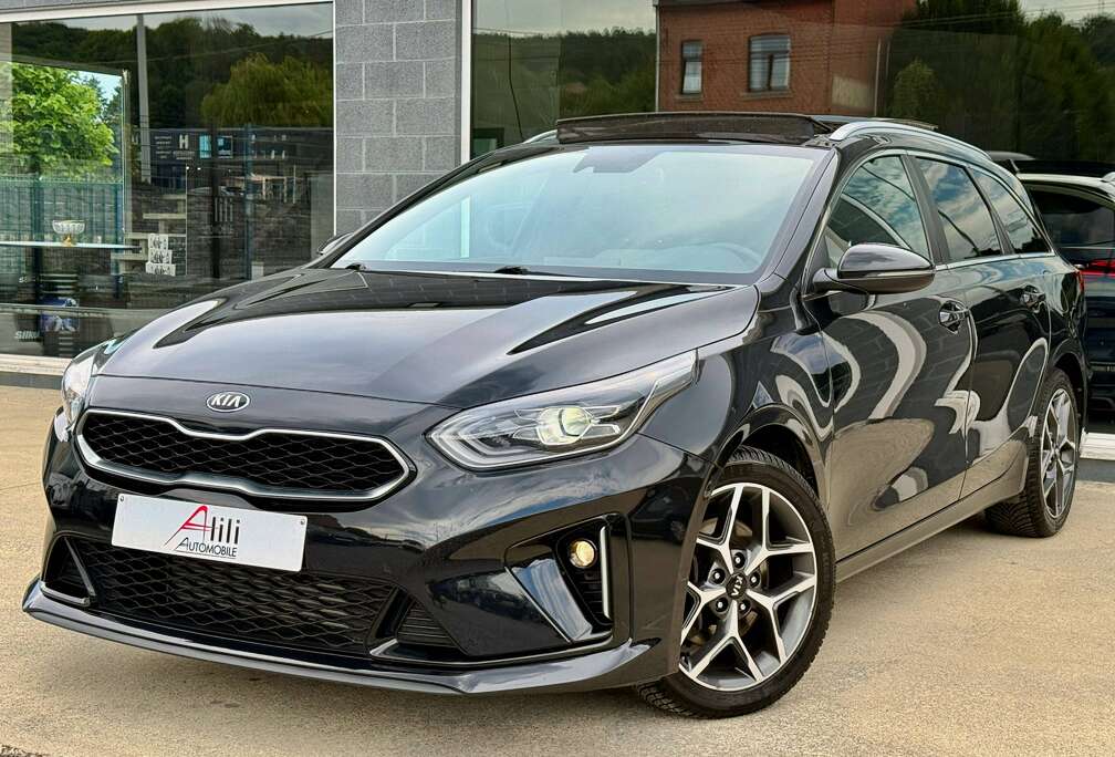 Kia Ceed 1.6 CRDi*Full GT-Line*Boite-Auto*Toit-Pano*Full Led*Garantie 12 Mois*