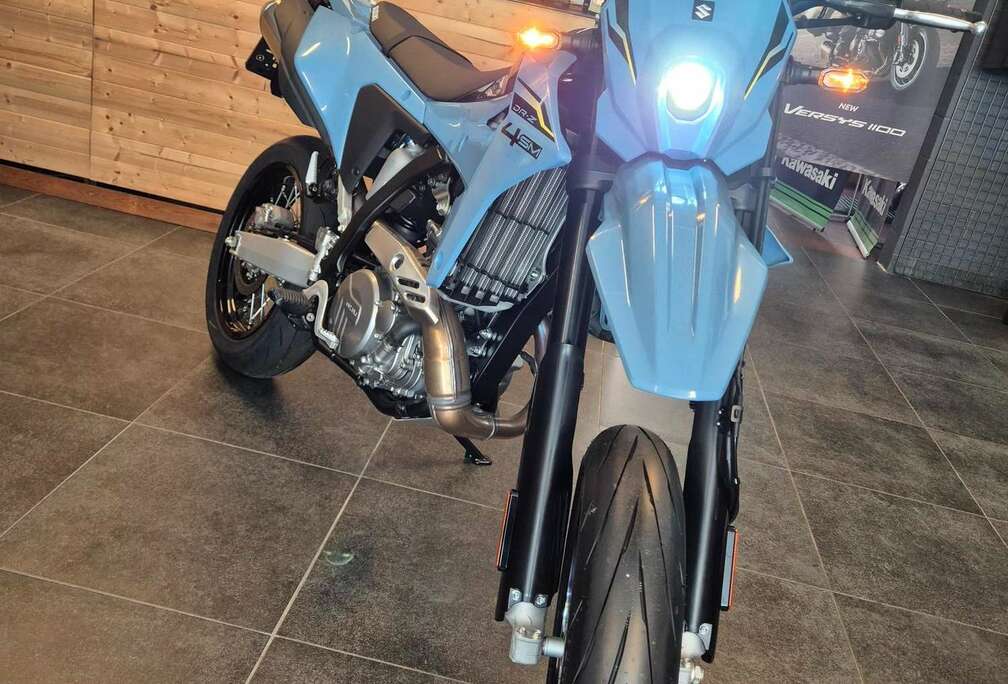 Suzuki